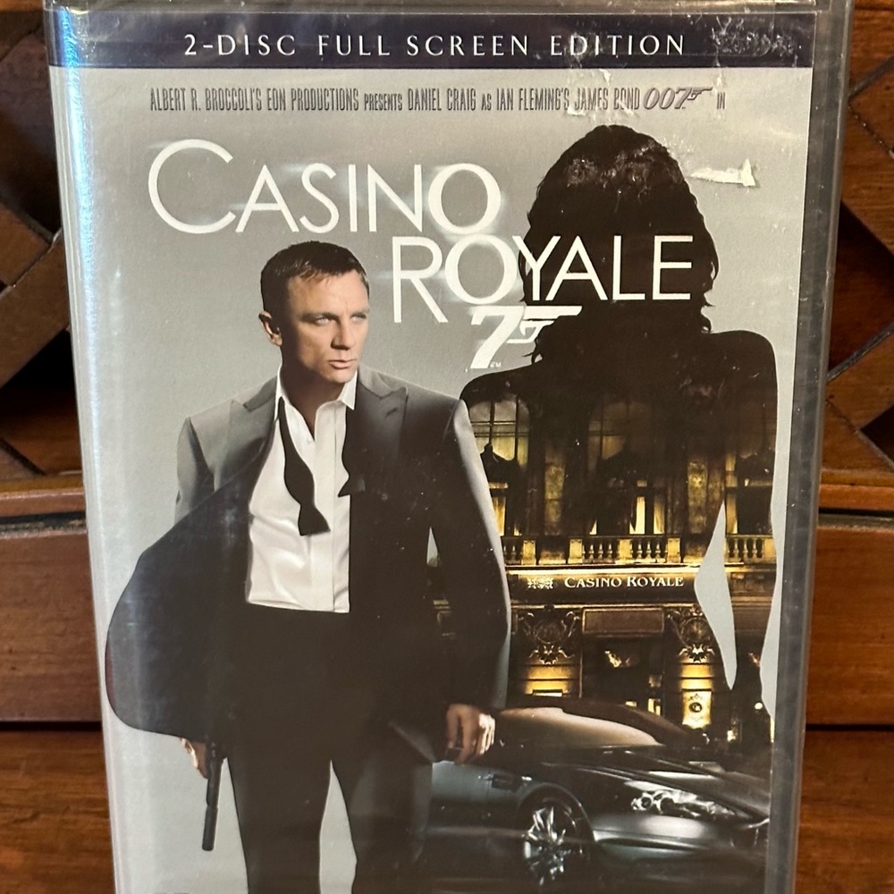 *NEW SEALED * DVD Movie James Bond 007 Casino Royale 2 Disc Full Screen Edition